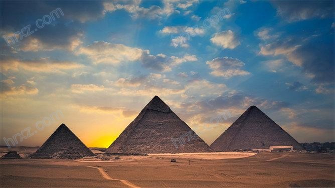 埃及金字塔PPT背景素材截图