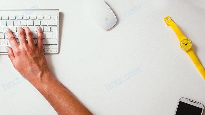 苹果电脑办公桌面PPT背景图 苹果电脑办公桌面PPT背景图